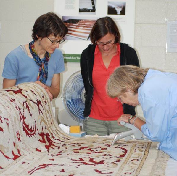 File:Textile cleaning.jpg