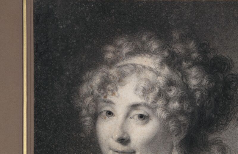 File:Mold-on-pastel.jpg
