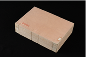 1. Traditional lined cover paper. Liujia Wenxuan, Ming Dynasty, The University of Hong Kong Library Collection.
