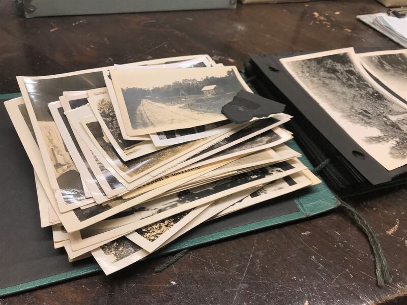 File:Arden Album-Loose Images.JPG