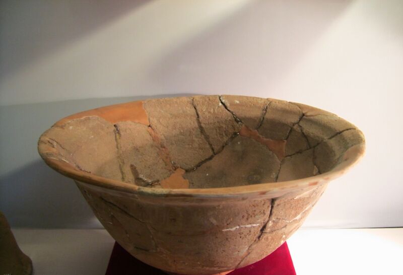 File:Cattien ceramic bowl.jpeg