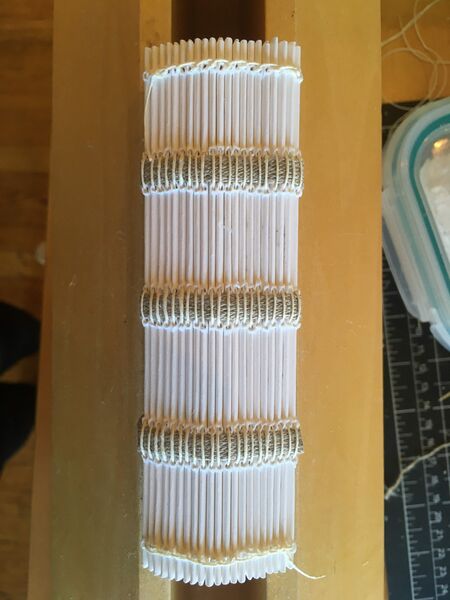 File:Sewing-fabric-tapes.JPG